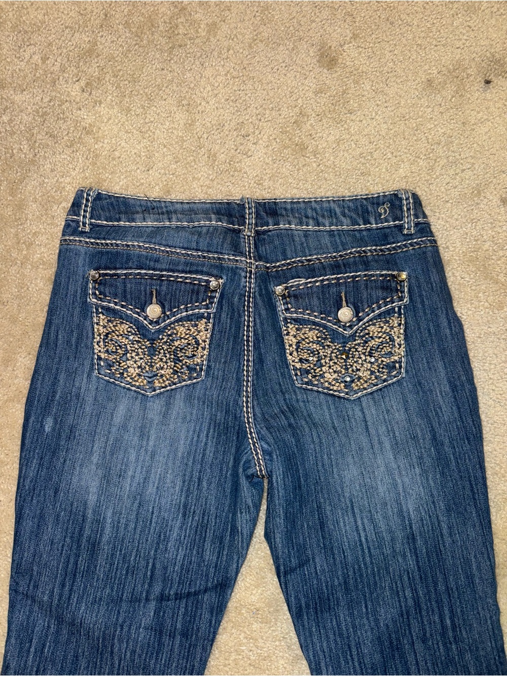 Y2K Absolutely Famous Embroidered Jeans